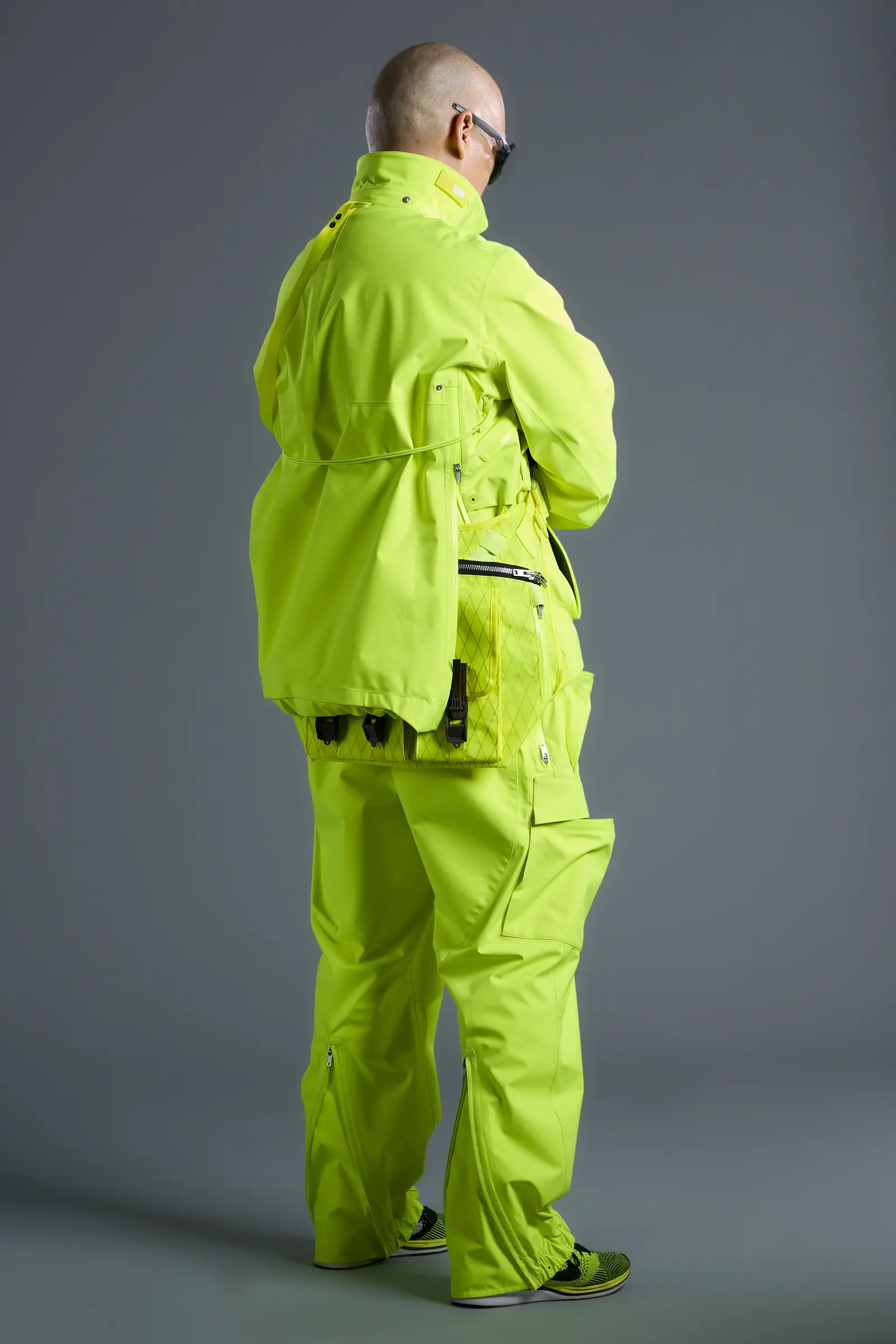 J1W-GTV