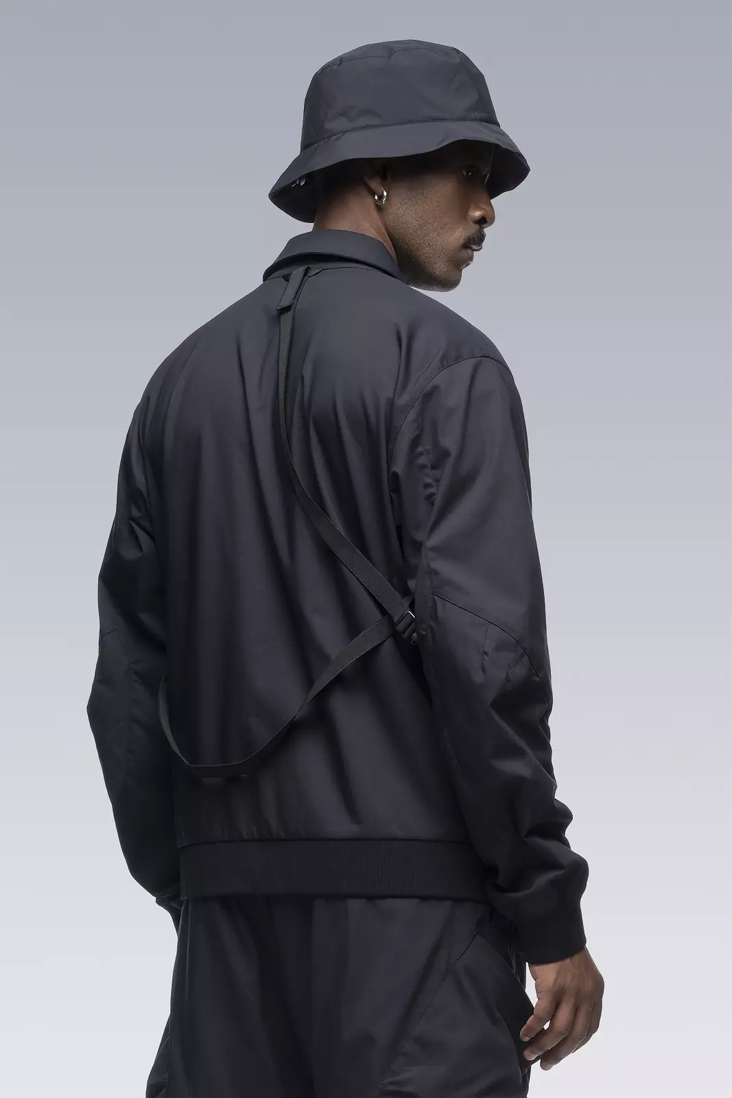 J111TS-CH