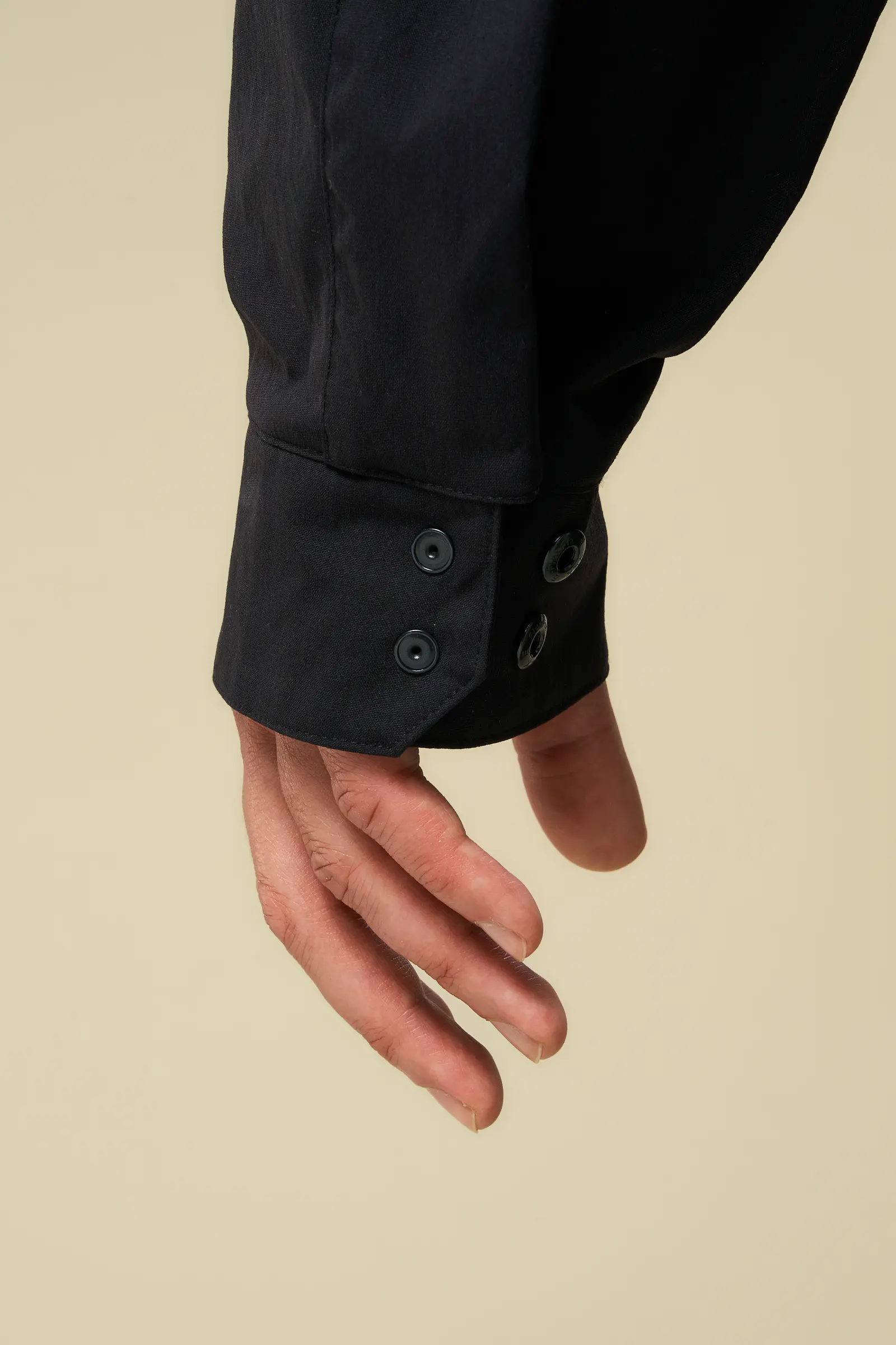 LA12-M